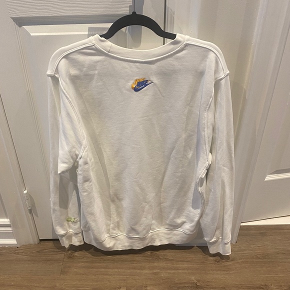 Like New Men's Nike Sweater - Size Large - Picture 2 of 2